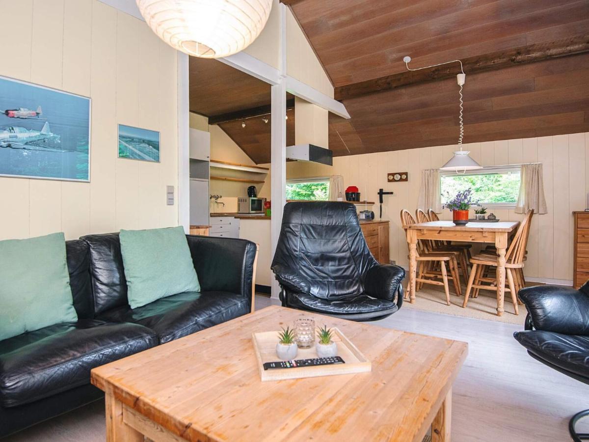 4 person holiday home in Skjern - Housity