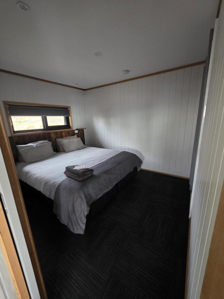 Mount Rumney Escapes - 5 Seaview Kangaroo House - Housity