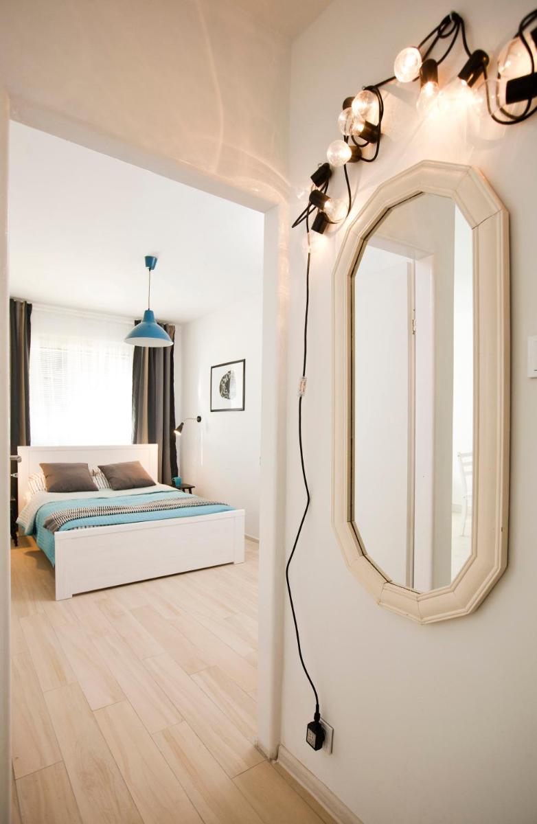 Heaven in Hel 1 - Housity