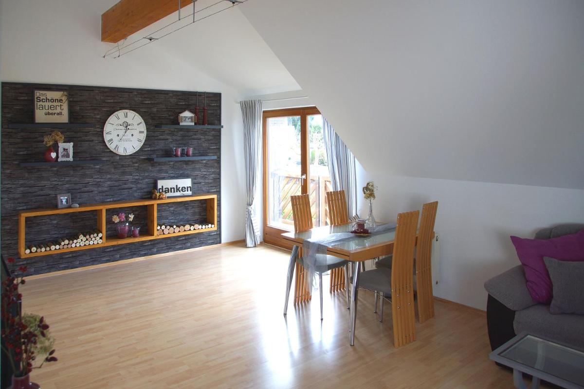 Ferien bei Maria - Housity