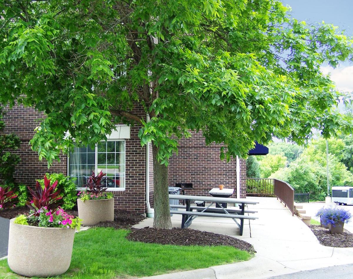 Extended Stay America Suites - Minneapolis - Eden Prairie - Technology Drive - Housity
