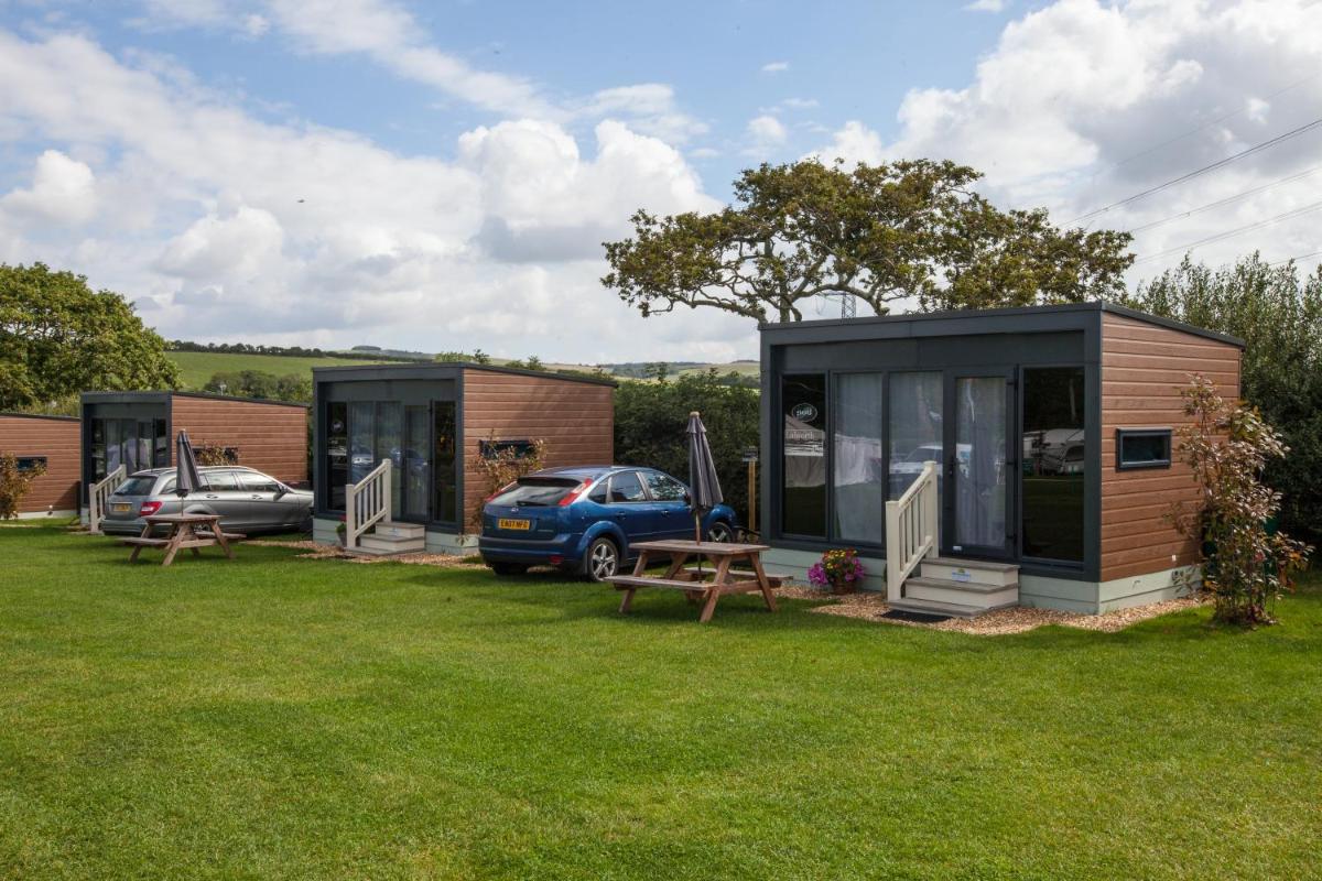 Higher Moor Farm - Housity