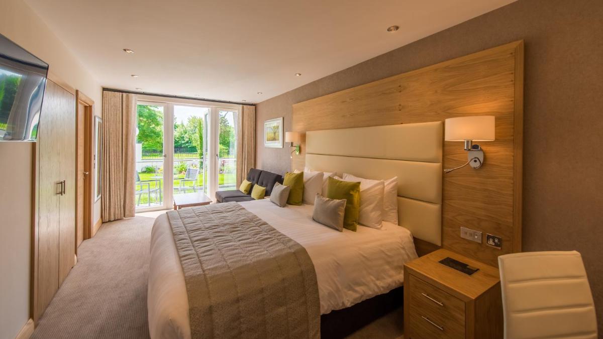 The Park Hotel - Housity