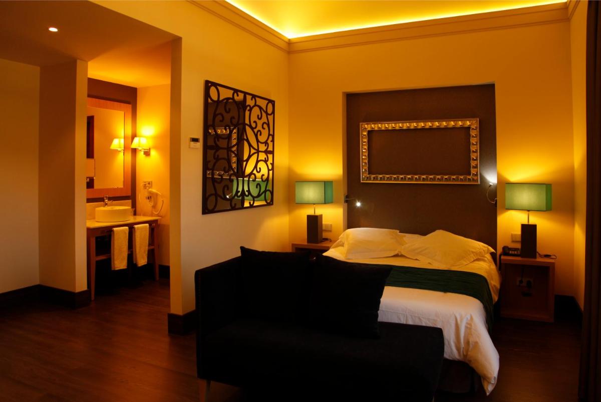 Hotel Spa Martín el Humano - Housity