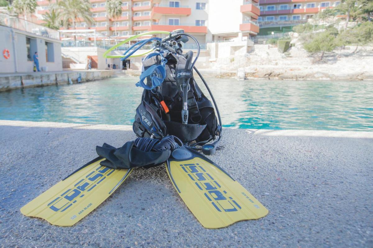 Instalaciones para jugar al golf en el hotel o alrededores