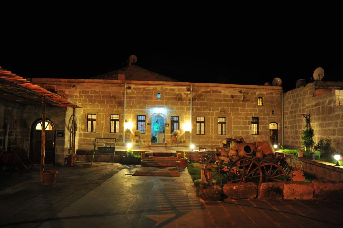 Osmanoglu Hotel - Housity
