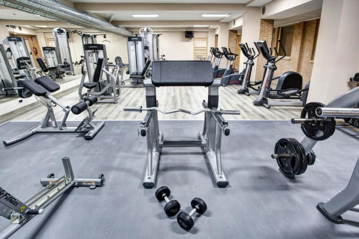 Gimnasio o instalaciones de fitness de Hotel Spa Rio Ucero