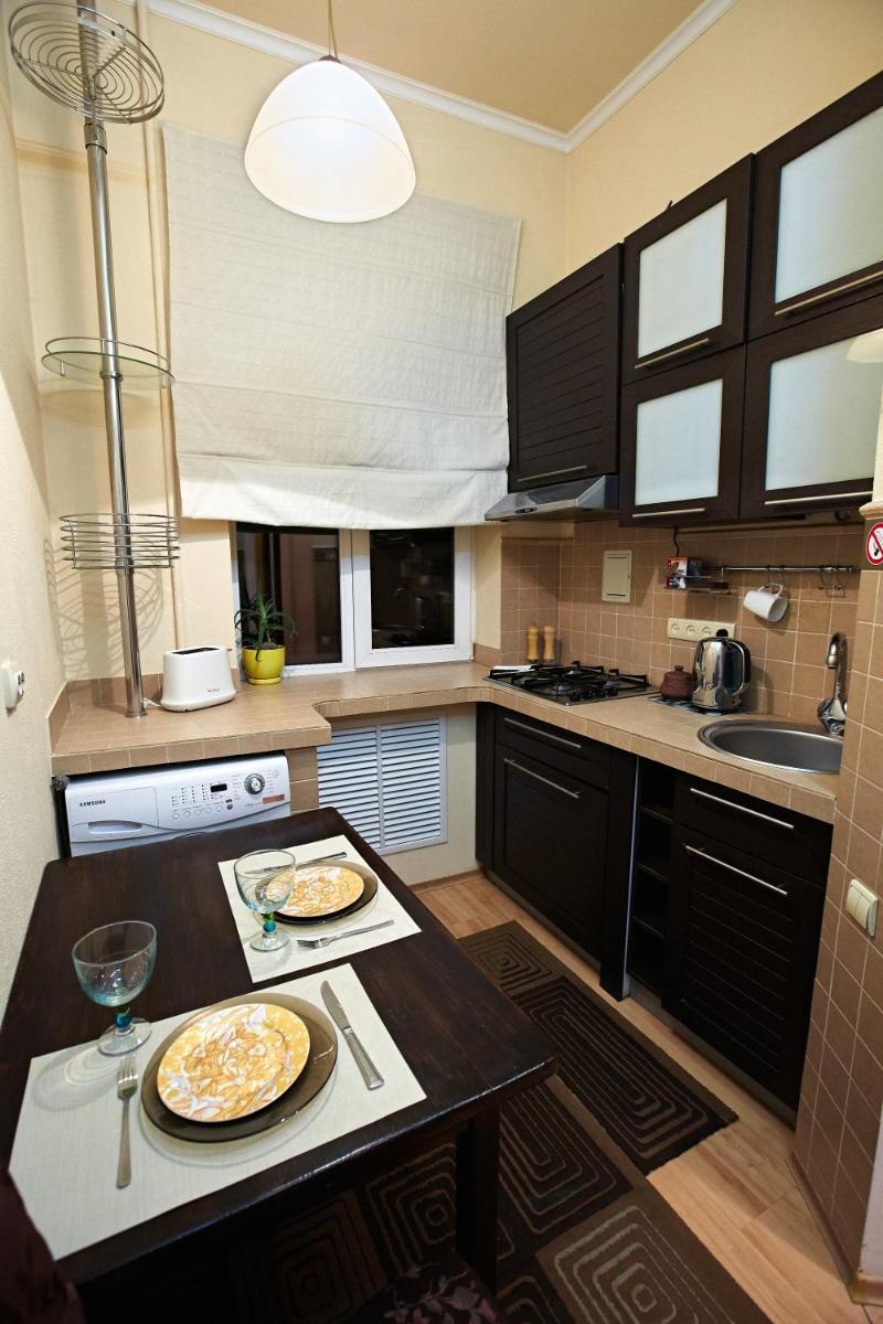 Suitetrails - Babylon Apartments on Petliury Street