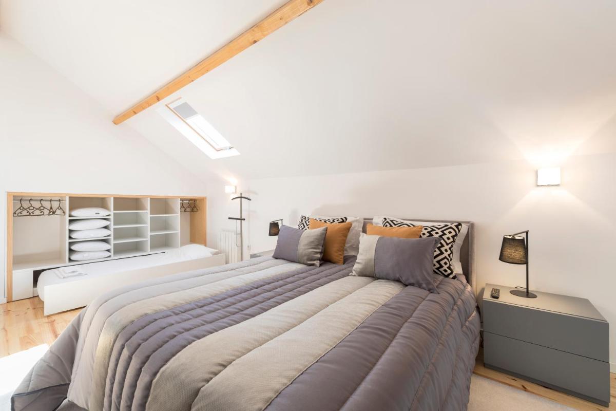 Suitetrails - LovelyStay-Modern Loft City Center