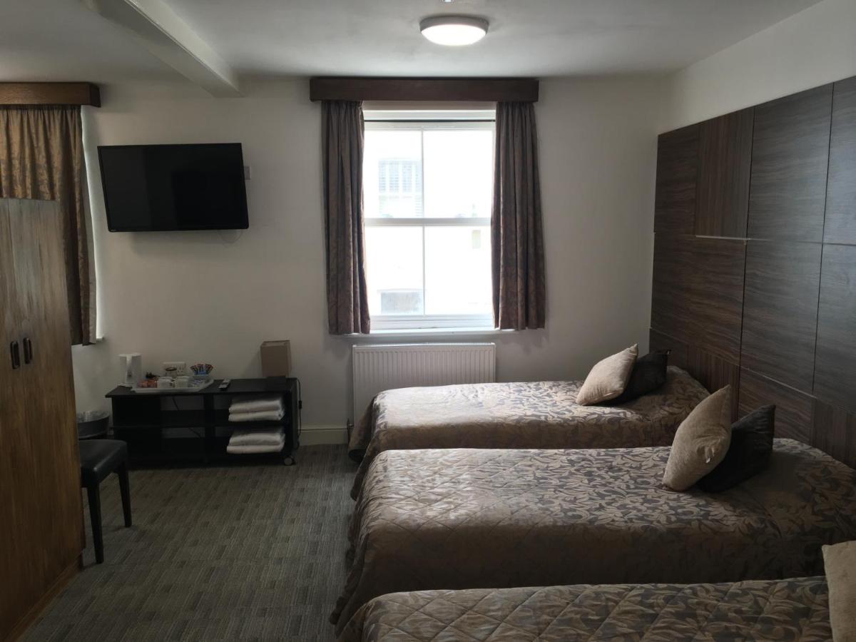 Brighton Beach Inn - Housity