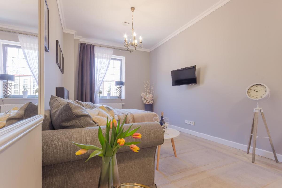 VIU Velvet Apartment - Housity