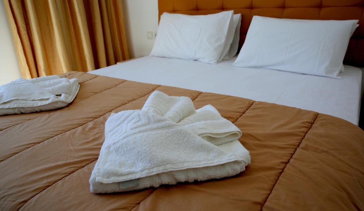 Kappatos Studios & Apartments - Housity