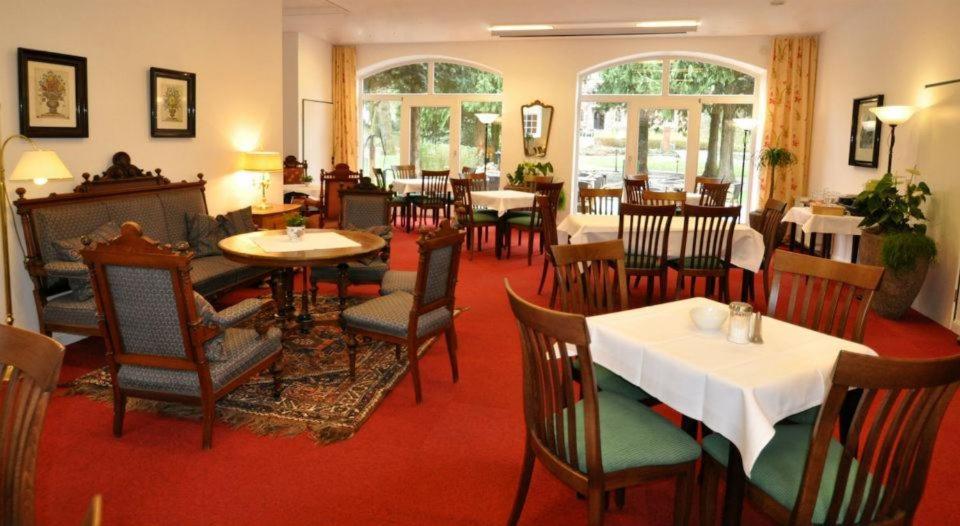 Gästehaus Schlossgarten - Housity