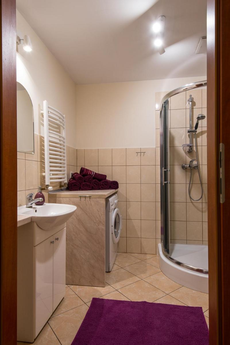 Apart. Grabiszyńska - parking included - Housity