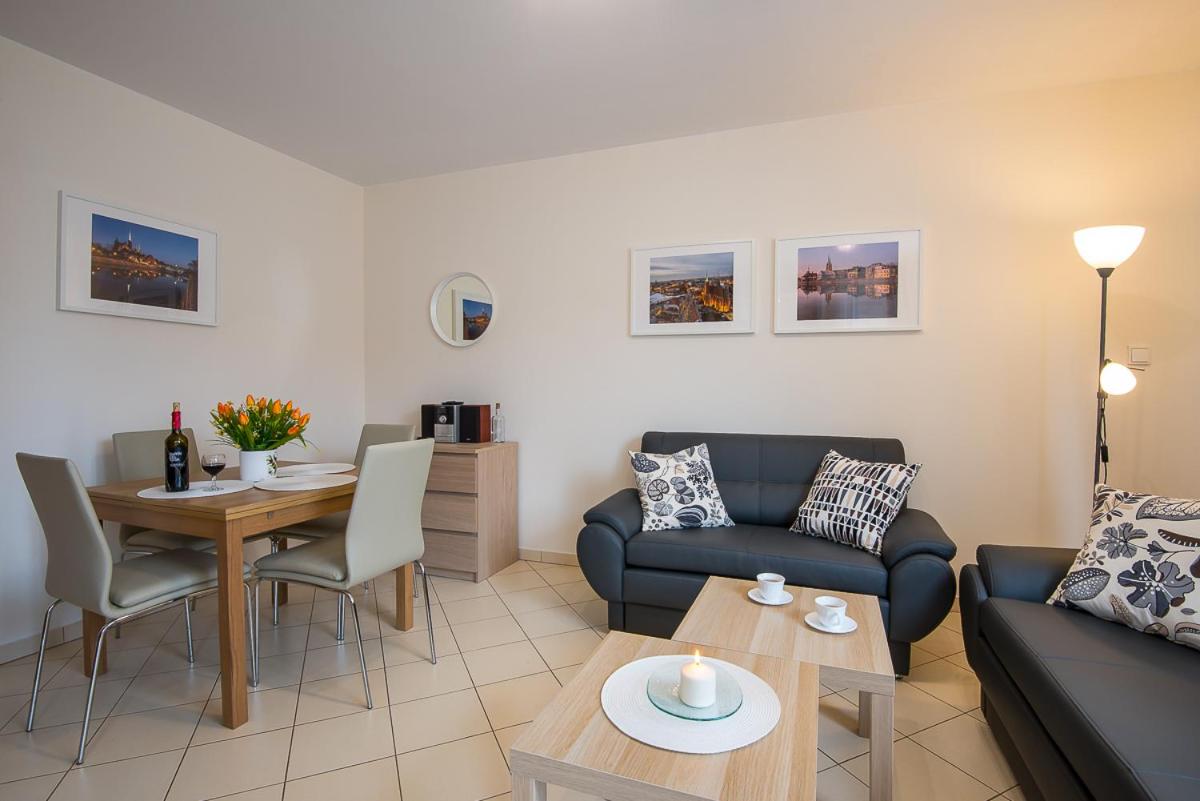 Apart. Grabiszyńska - parking included - Housity