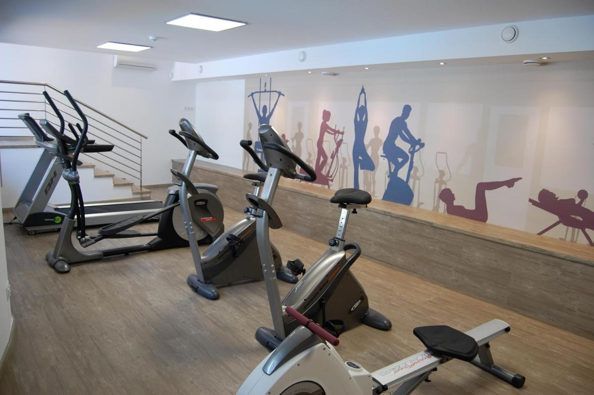 Gimnasio o instalaciones de fitness de KAKTUS Hotel Kaktus Playa - Adults Recommended