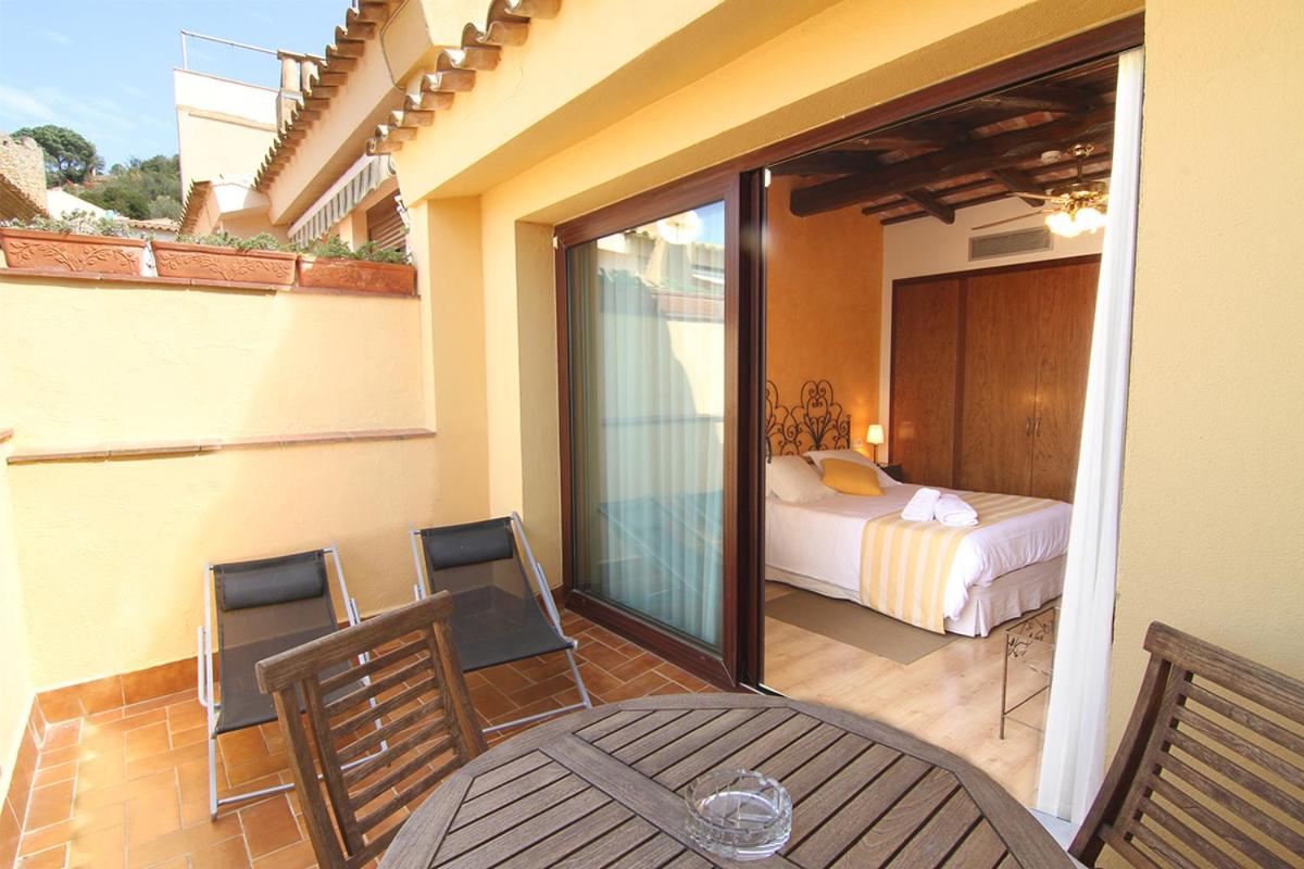 Un balcón o terraza de Hotel Rosa & Spa Begur