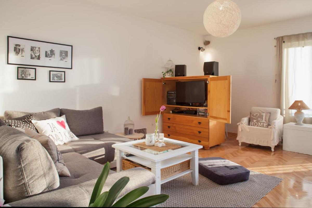 Apartment Kairos - Housity