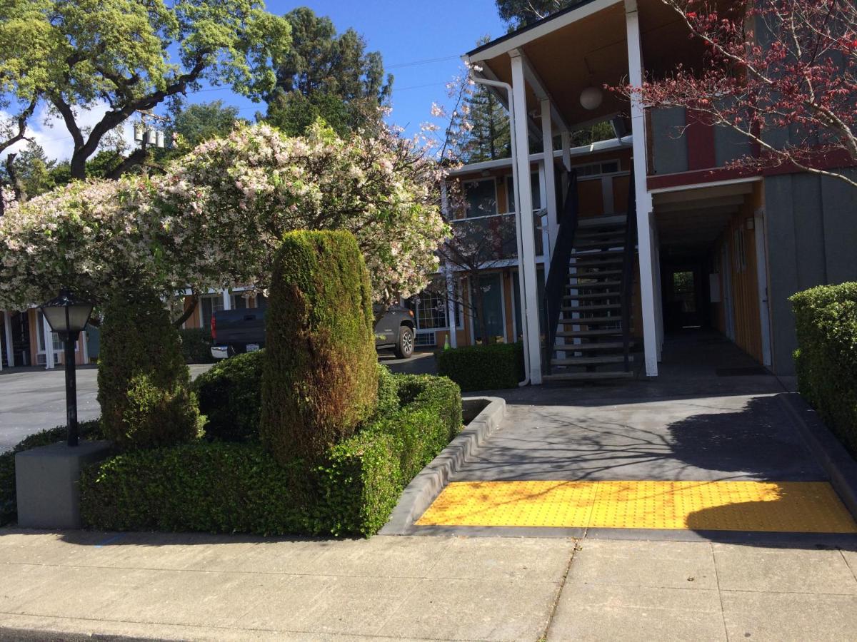 Oak Motel - Housity
