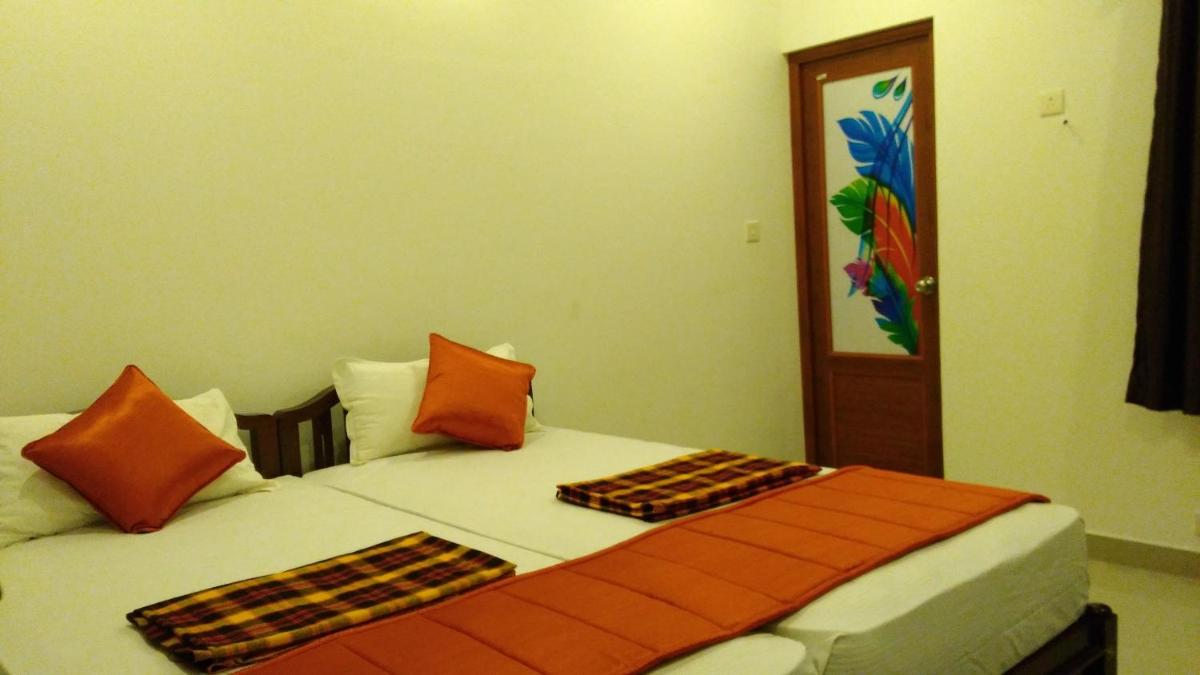 i - One's Home Stay - Housity