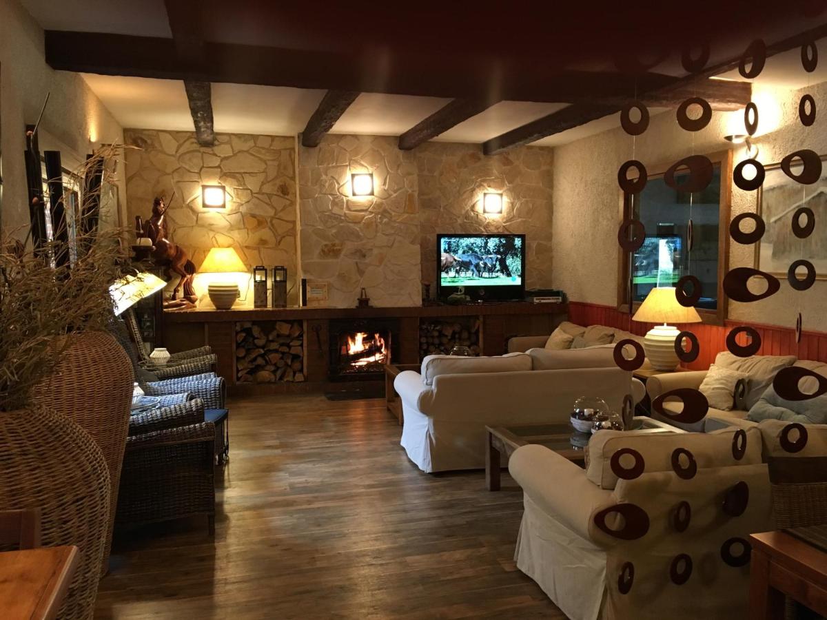 Hotel Rural El Valle - Housity