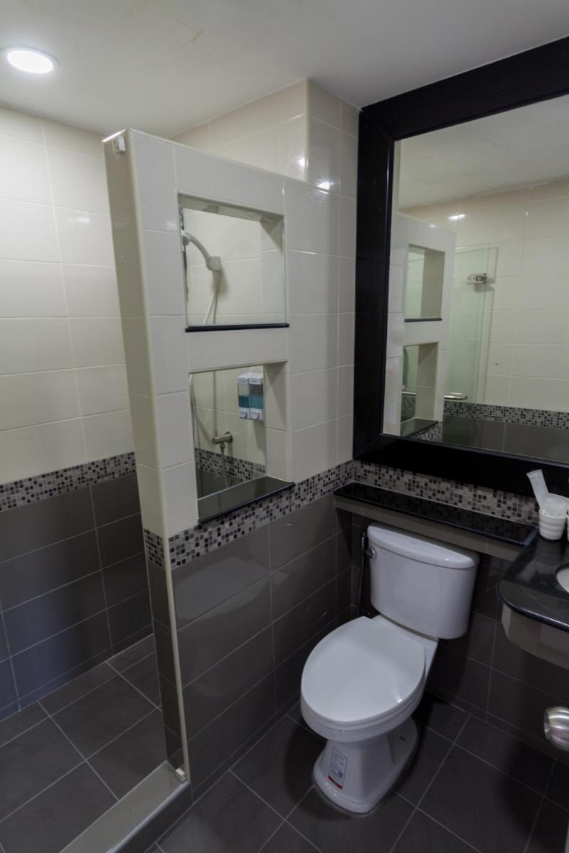 Q Space Residence - Housity