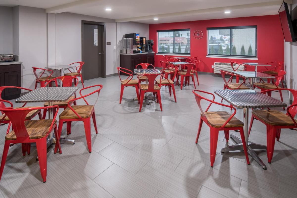 Red Lion Inn and Suites Everett - Housity
