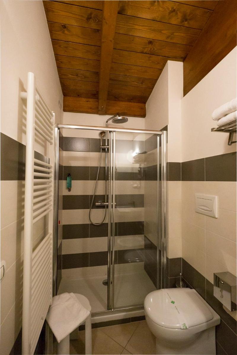 Hotel Centova - Housity