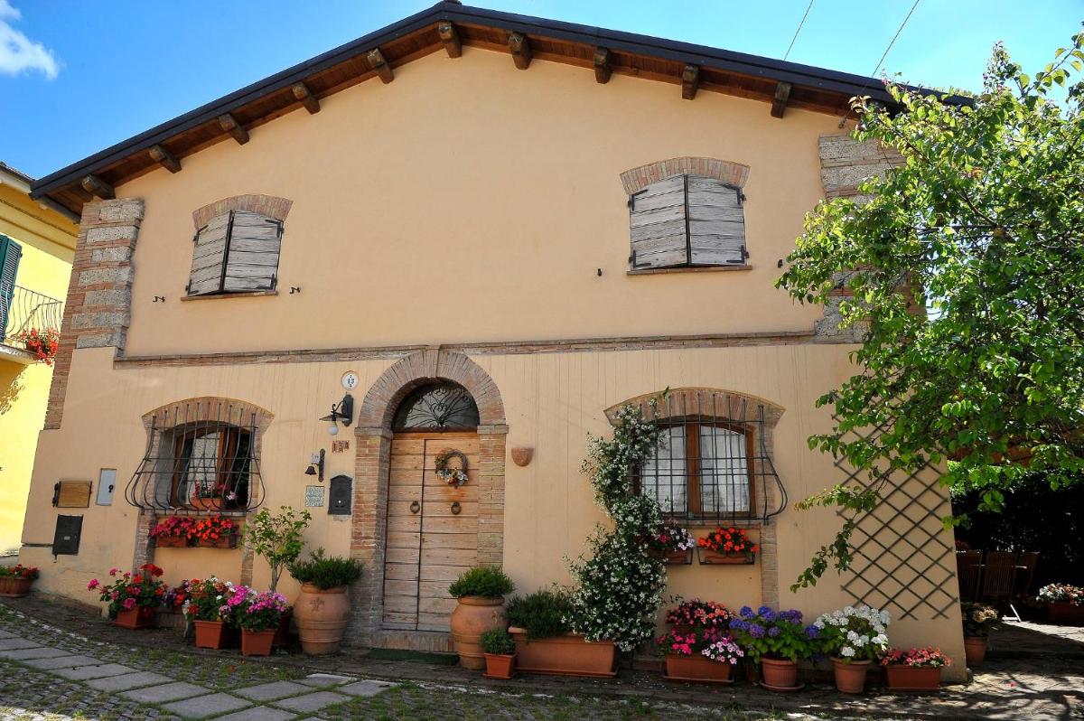 Villa Villacolle - Housity