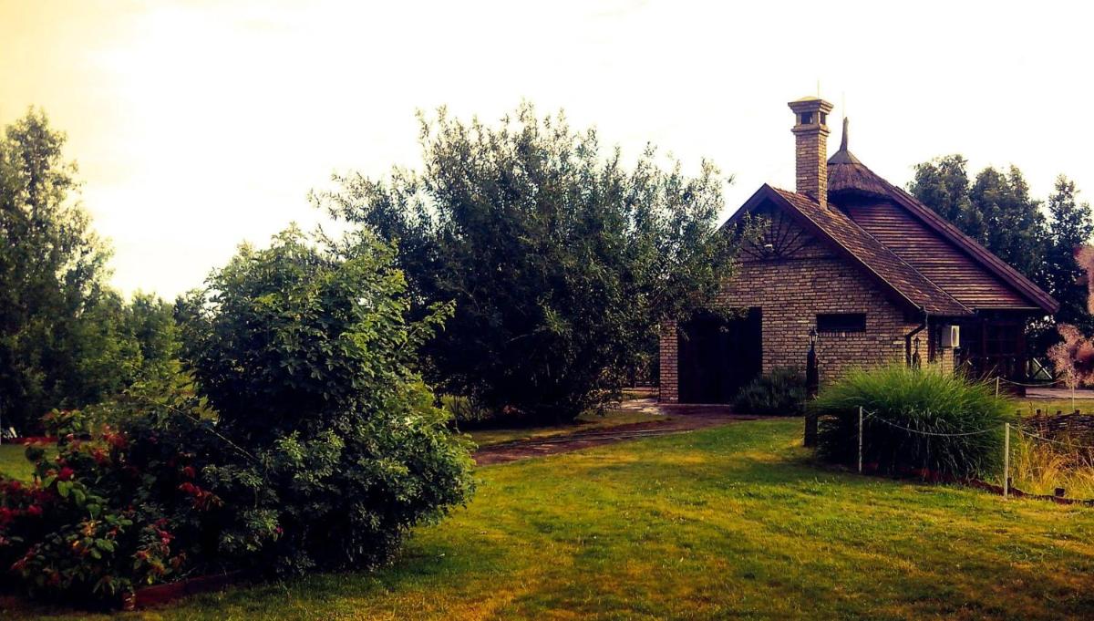 Salaš Đorđević - Housity
