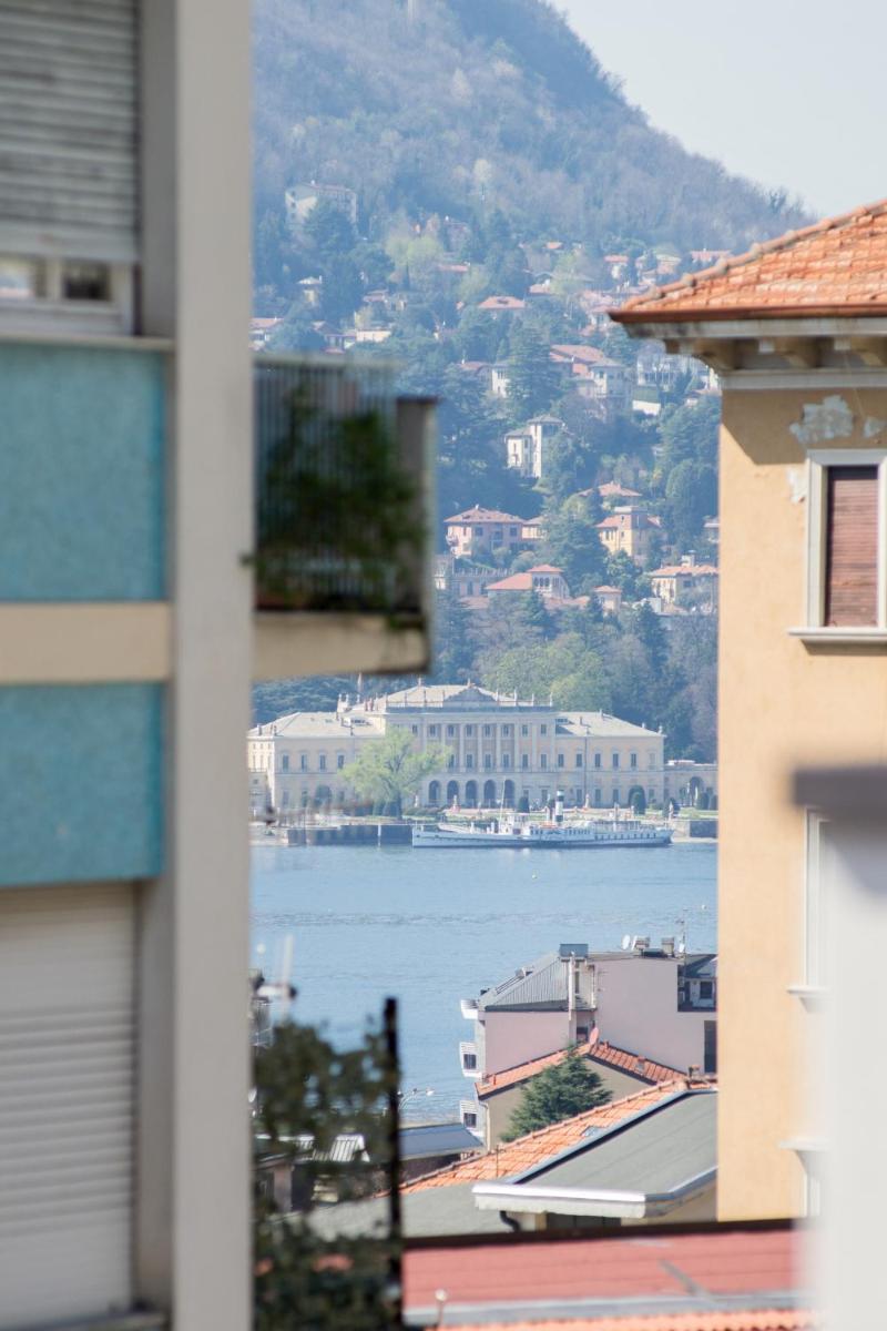 Silky House with Private Parking - Housity