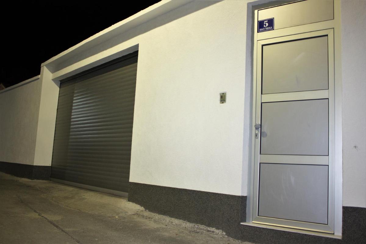 Apartments Solis - Housity