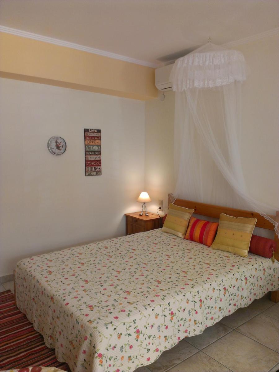 Patra - Cute studio near center - Housity