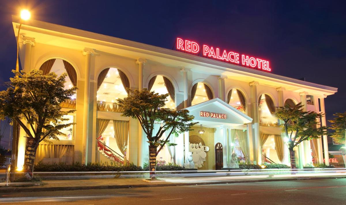 Red Palace Hotel - Hizvo