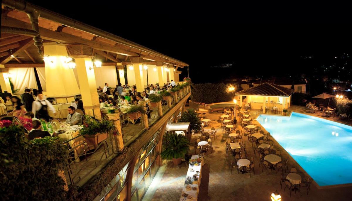 Hotel Barbieri - Housity