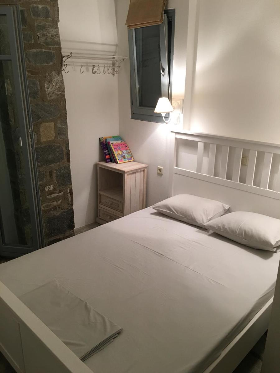 Summer dream , 5 min walk to the beach - Housity
