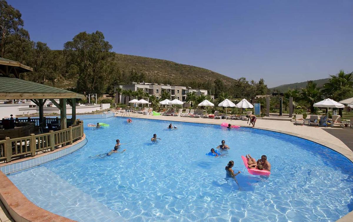 Green Bay Resort & Spa - All Inclusive - Housity
