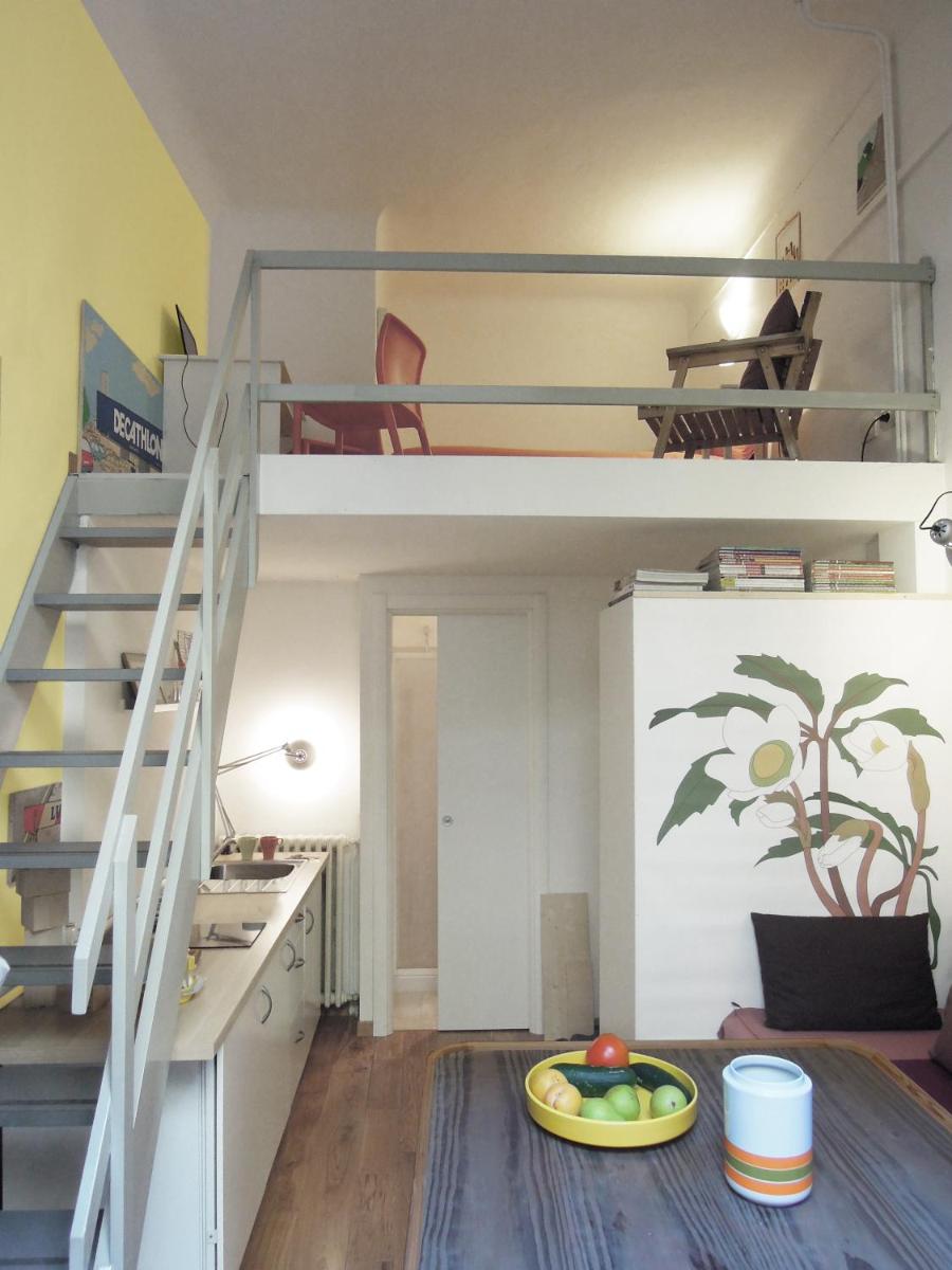 V12 Design Apartments - Housity
