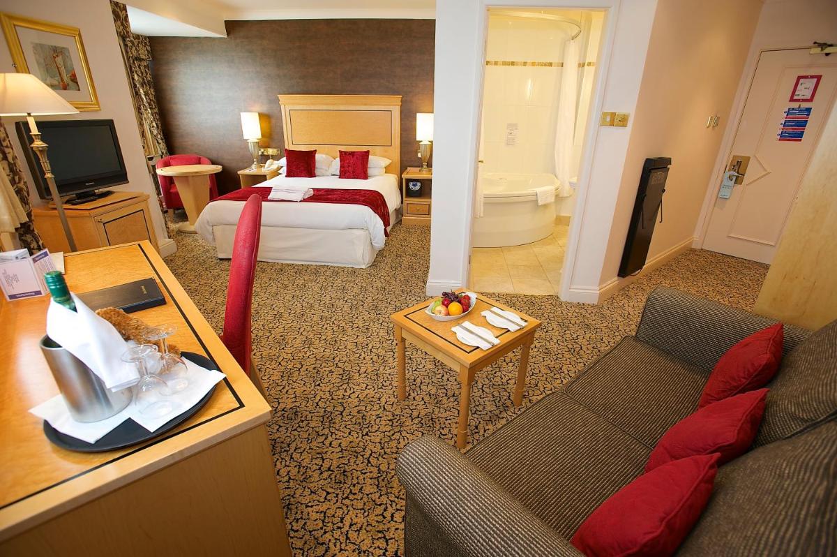 Best Western Frodsham Forest Hills Hotel - Housity
