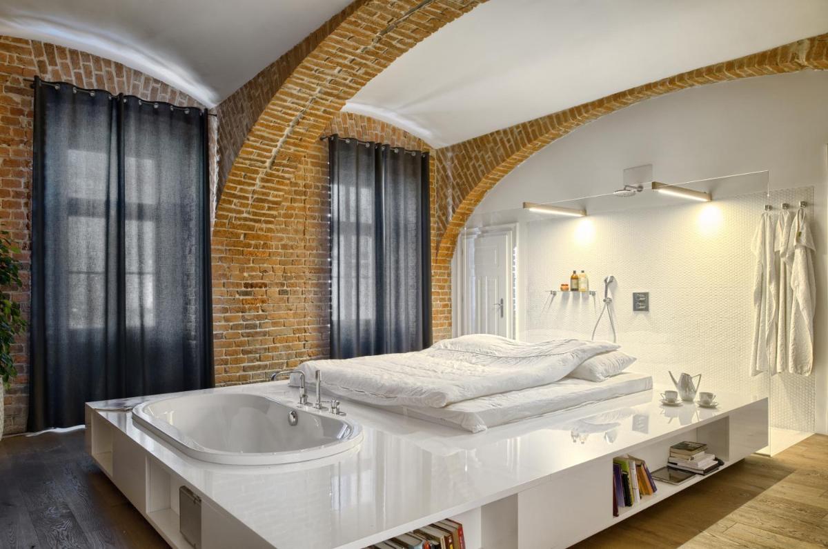 Unique flat 22 - Housity