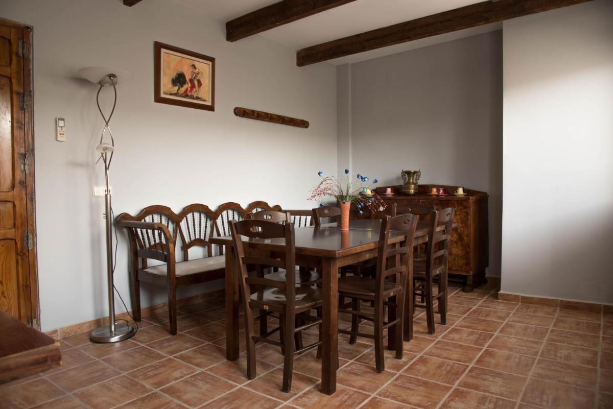 Hotel Rural El Lagar - Housity
