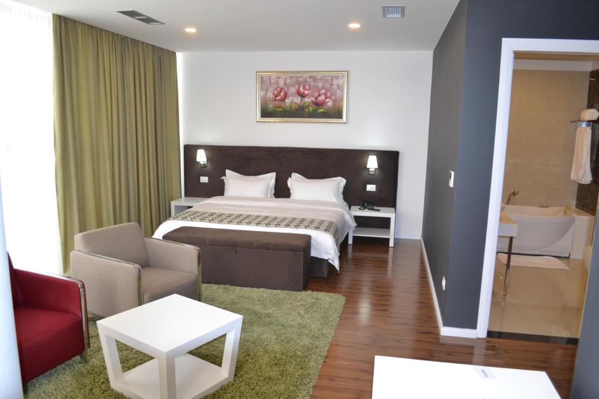 Havana Hotel - Housity