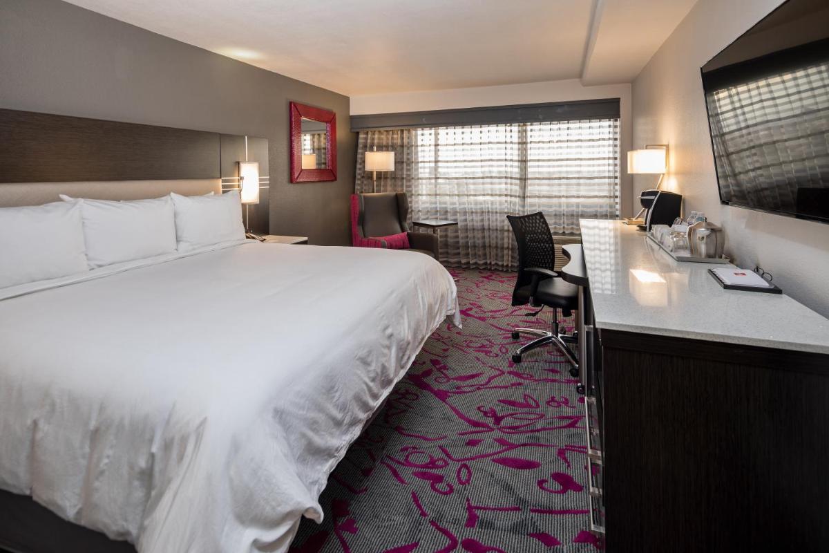 Radisson Hotel Oakland Airport - Housity