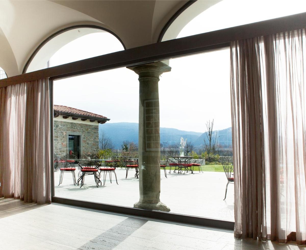 Podere Castel Merlo Resort - Housity