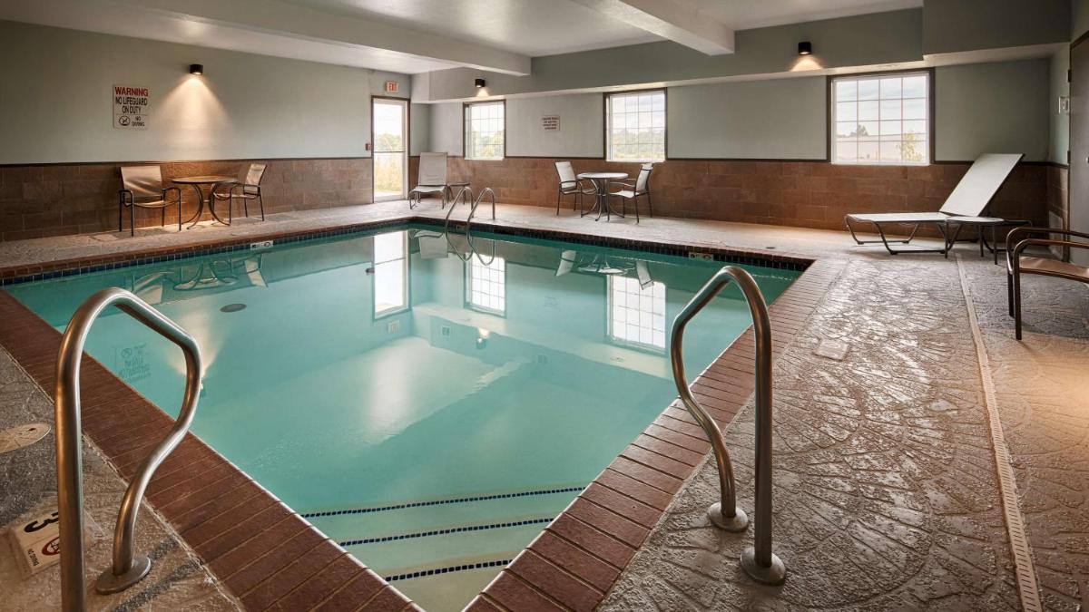 Best Western Mt. Vernon Inn - Housity