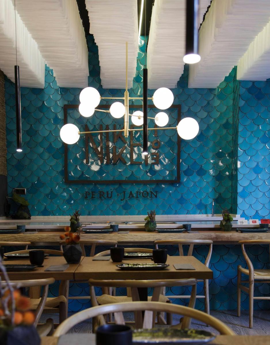 Un restaurante o sitio para comer en Axel Hotel Barcelona - Adults Only