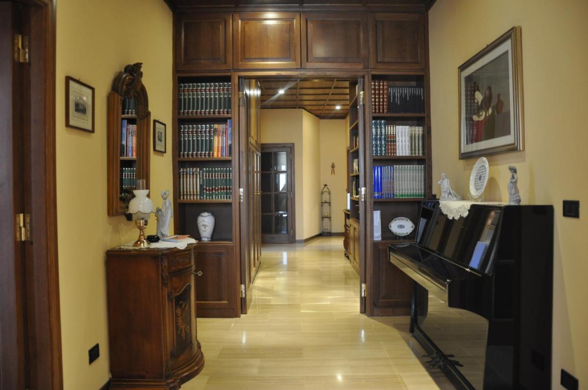 Villa Del Poeta - Housity