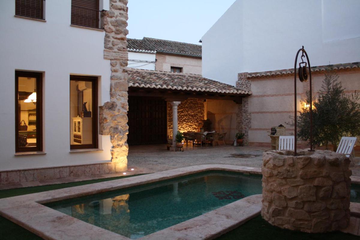 Casa Yedra - Housity