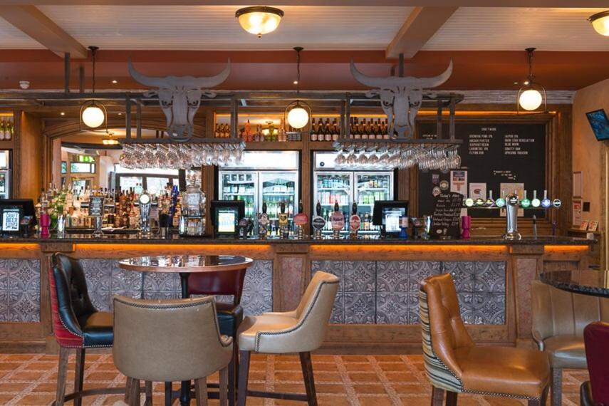 The Bull & Stirrup Hotel Wetherspoon - Housity