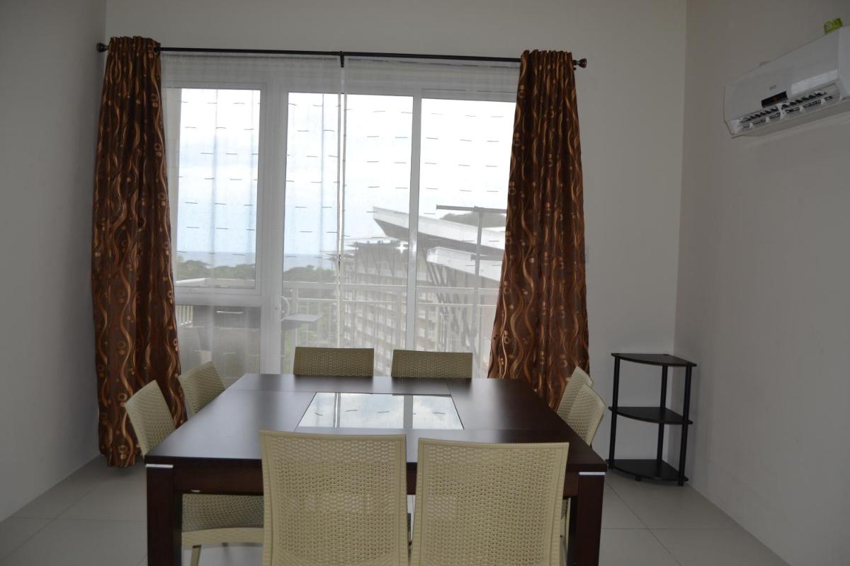 Apartment in Pico De Loro - Housity